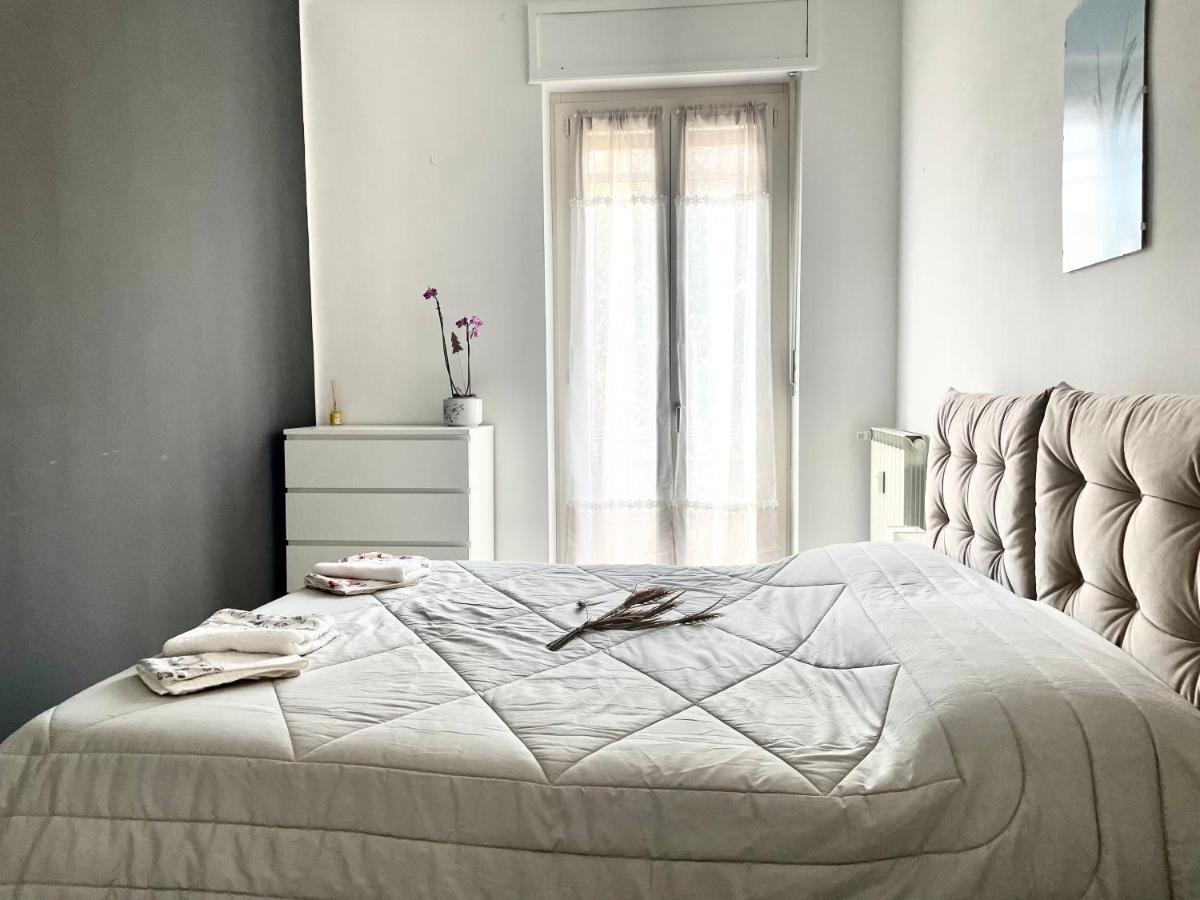 Appartamento Le Risaie แวร์เชลลี ภายนอก รูปภาพ